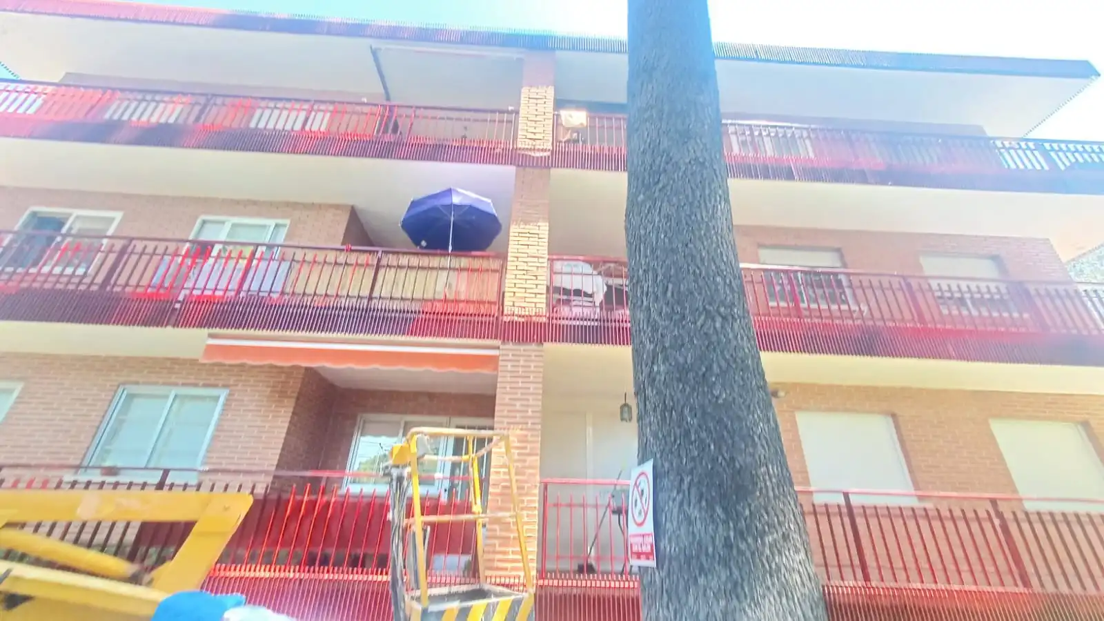 Außenansicht von Wohnung zum Verkauf in Collado Villalba mit Heizung, Parkett und Terrasse