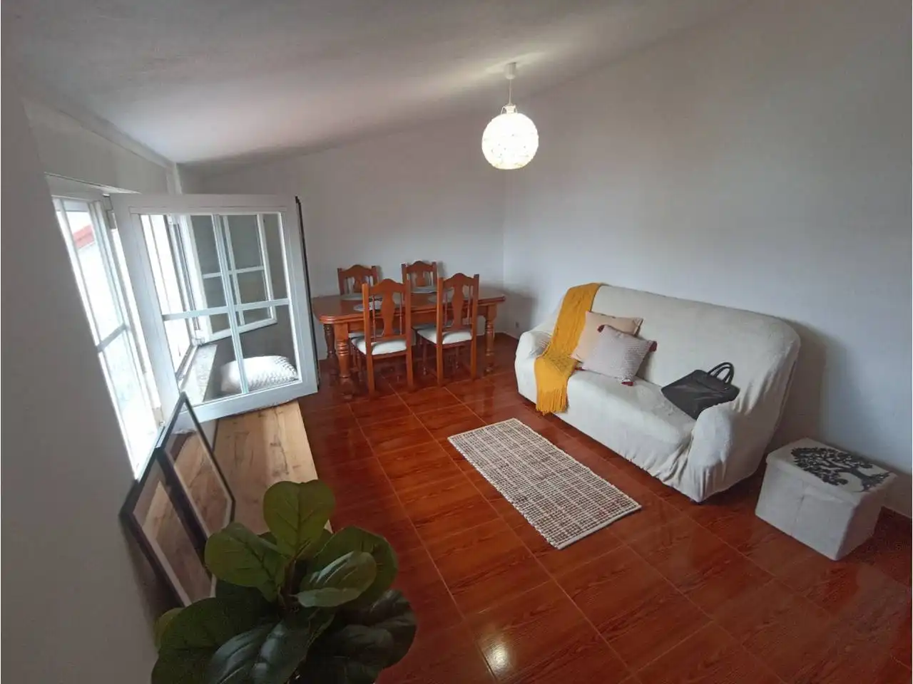 Sala de estar de Piso en venta en Muros con Amueblado y Alarma