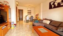 Living room of Flat for sale in El Vendrell  with Air Conditioner, Heating and Terrace