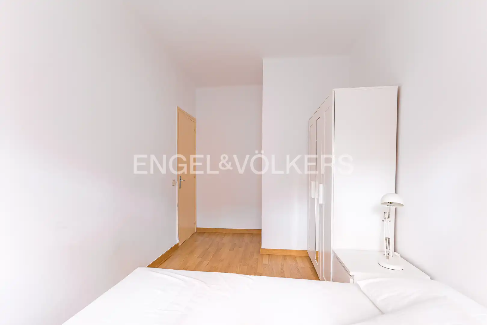 Bedroom of Flat for rent in Barcelona  with Heating, Furnished and Balcony