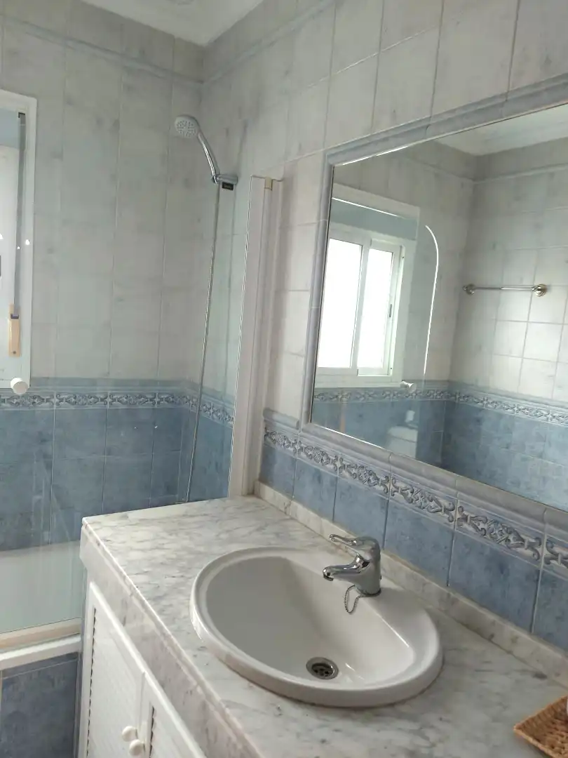 Baño de Casa o chalet en venta en El Puerto de Santa María con Aire acondicionado, Jardín privado y Trastero