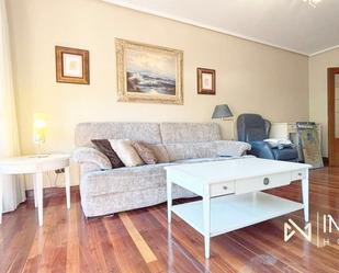 Living room of Flat for sale in Bilbao   with Heating, Terrace and Storage room