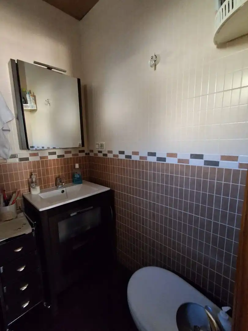 Badezimmer von Haus oder Chalet zum Verkauf in Loja mit Heizung, Privatgarten und Terrasse