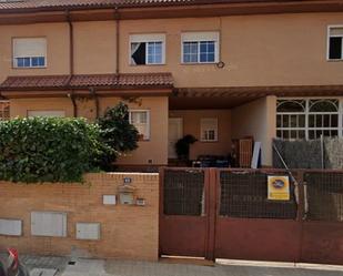 Exterior view of Single-family semi-detached for sale in San Lorenzo de El Escorial