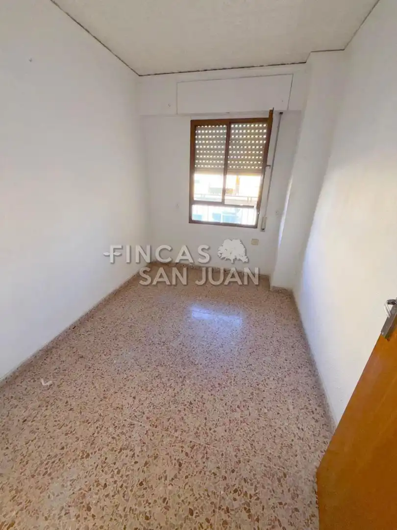 Piso en venta en Ibi con Balcón