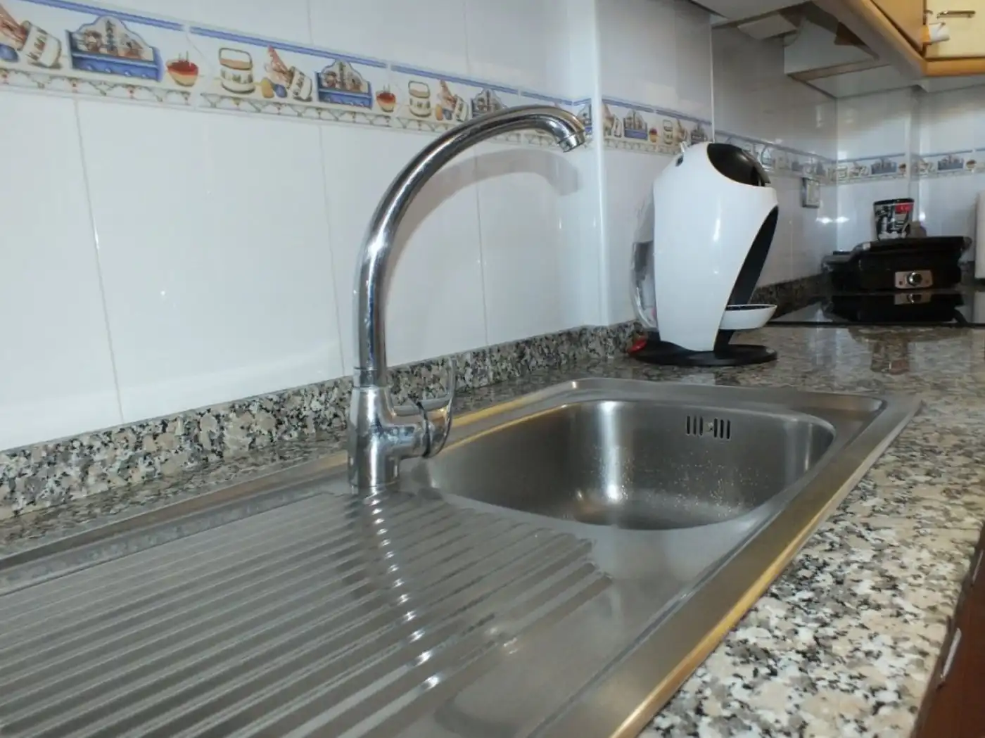 Cuina de Casa o xalet en venda en Santa Pola amb Aire condicionat, Calefacció i Jardí privat