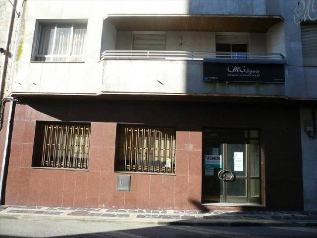 Local comercial en Alquiler en Bande