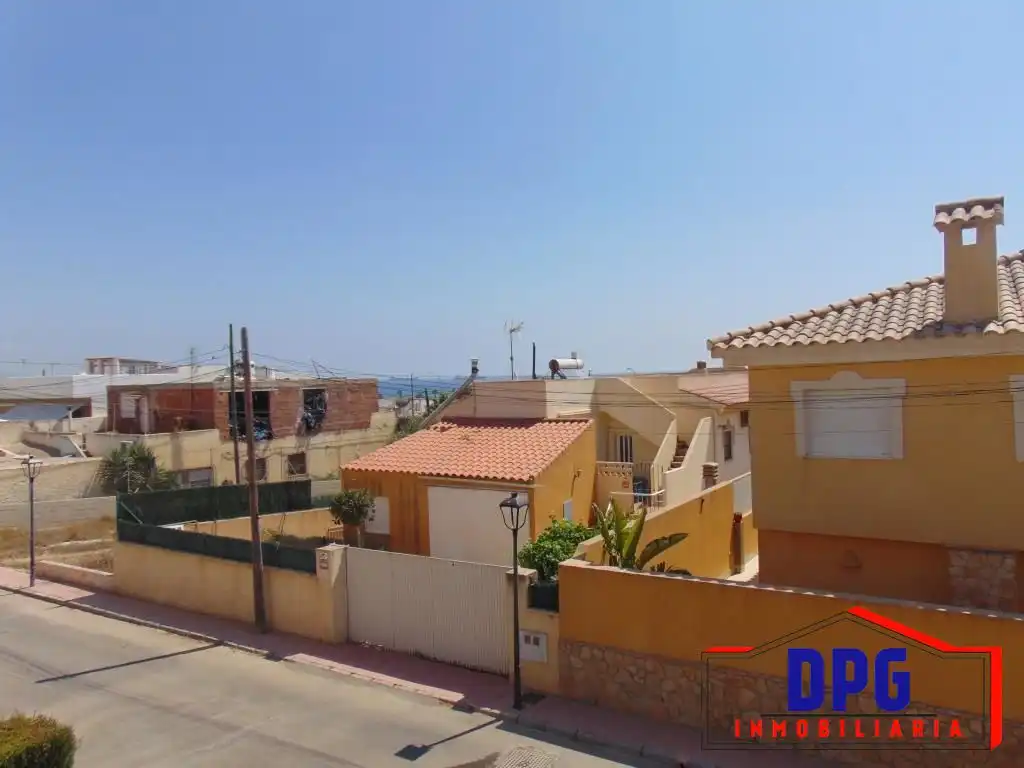 Vista exterior de Dúplex en venta en Garrucha con Aire acondicionado, Terraza y Amueblado