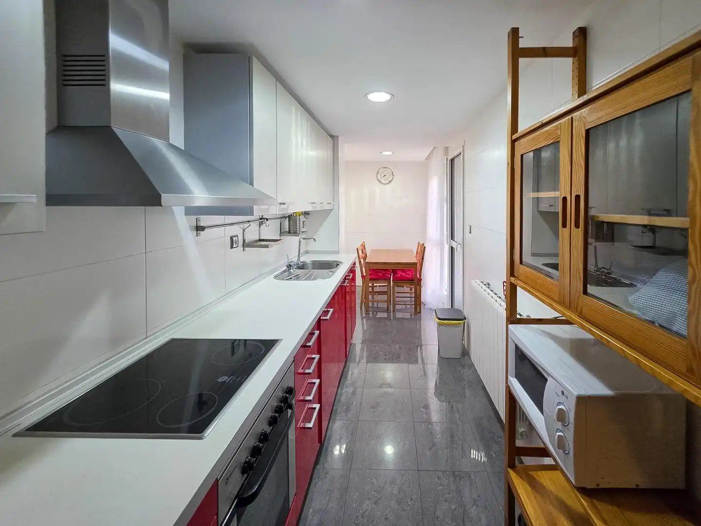 Kitchen of Flat for rent in Hospital