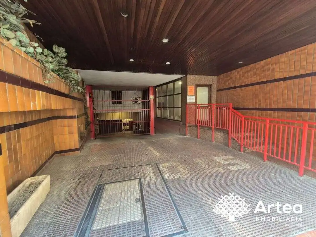 Garage for sale in Bilbao 