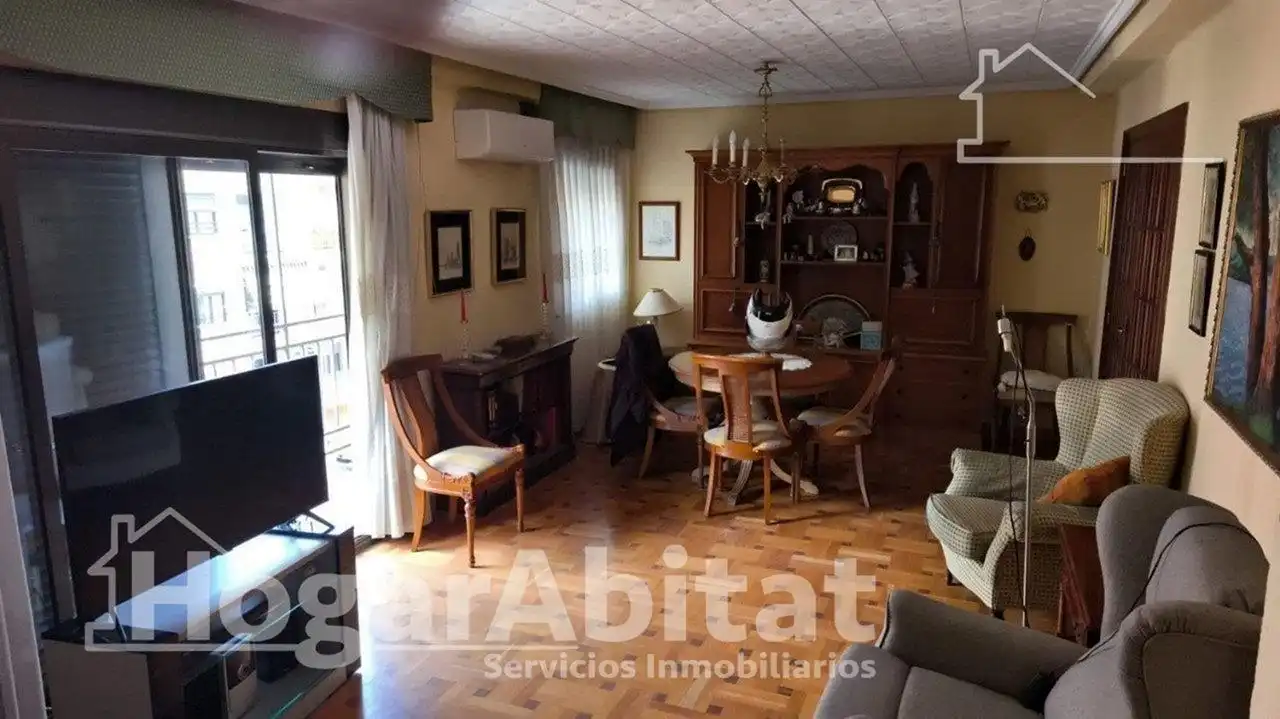 Sala de estar de Piso en venta en Valencia con Aire acondicionado, Calefacción y Parquet