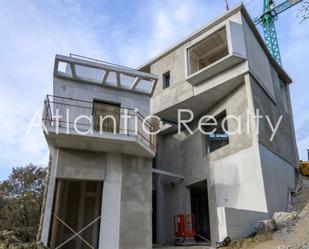 Exterior view of Single-family semi-detached for sale in Donostia - San Sebastián   with Air Conditioner, Heating and Terrace