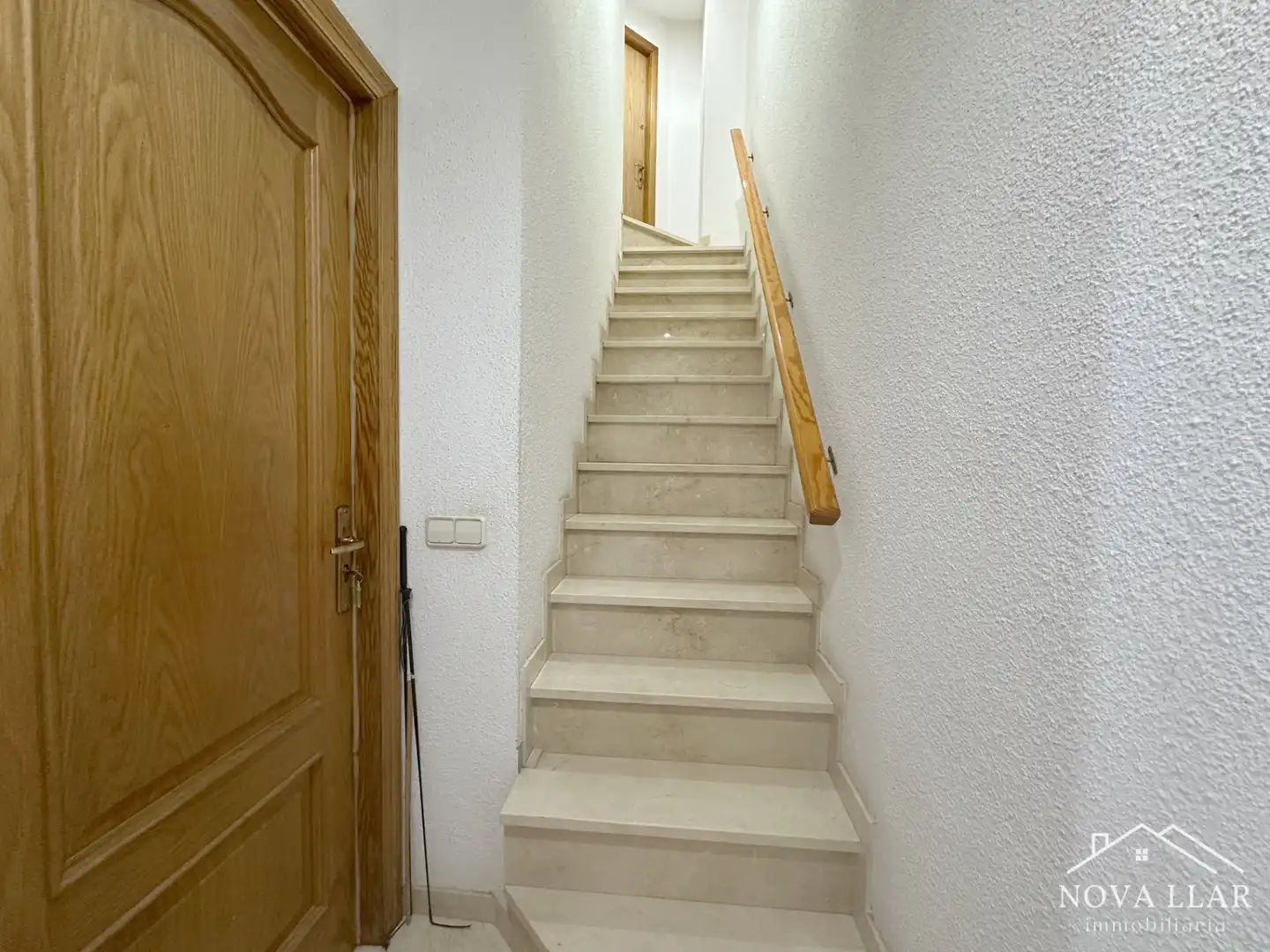 Casa adosada en venda en Gombrèn amb Calefacció, Parquet i Forn