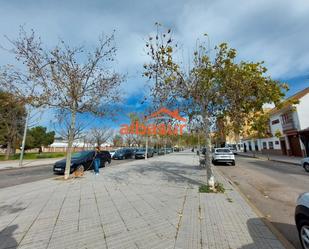 Vista exterior de Casa o xalet en venda en  Córdoba Capital amb Aire condicionat, Calefacció i Traster