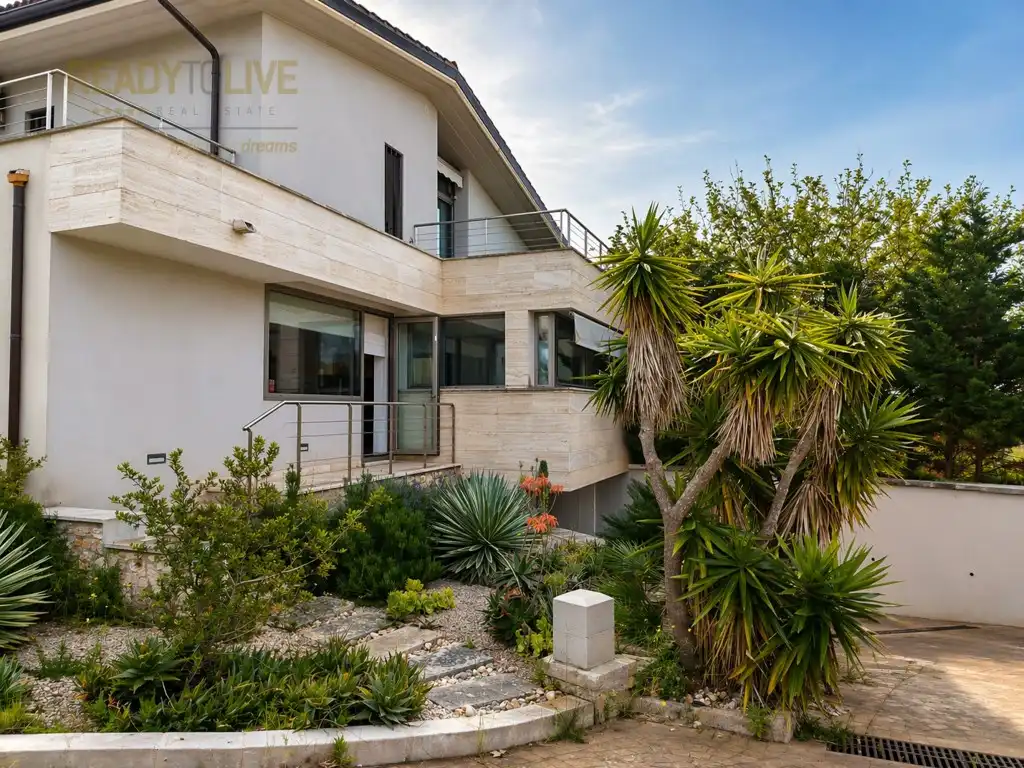 Exterior view of Country homes for sale in Santa Margalida  with Air Conditioner, Heating and Private garden