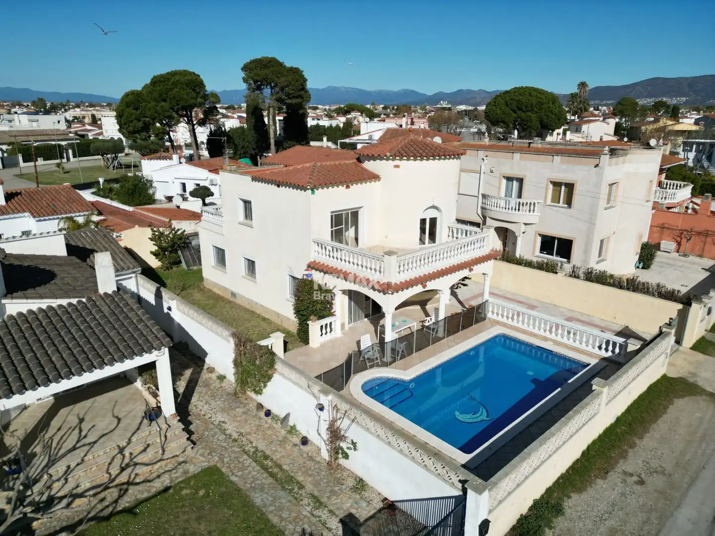 Vista exterior de Casa o chalet en venta en Empuriabrava con Calefacción, Jardín privado y Terraza