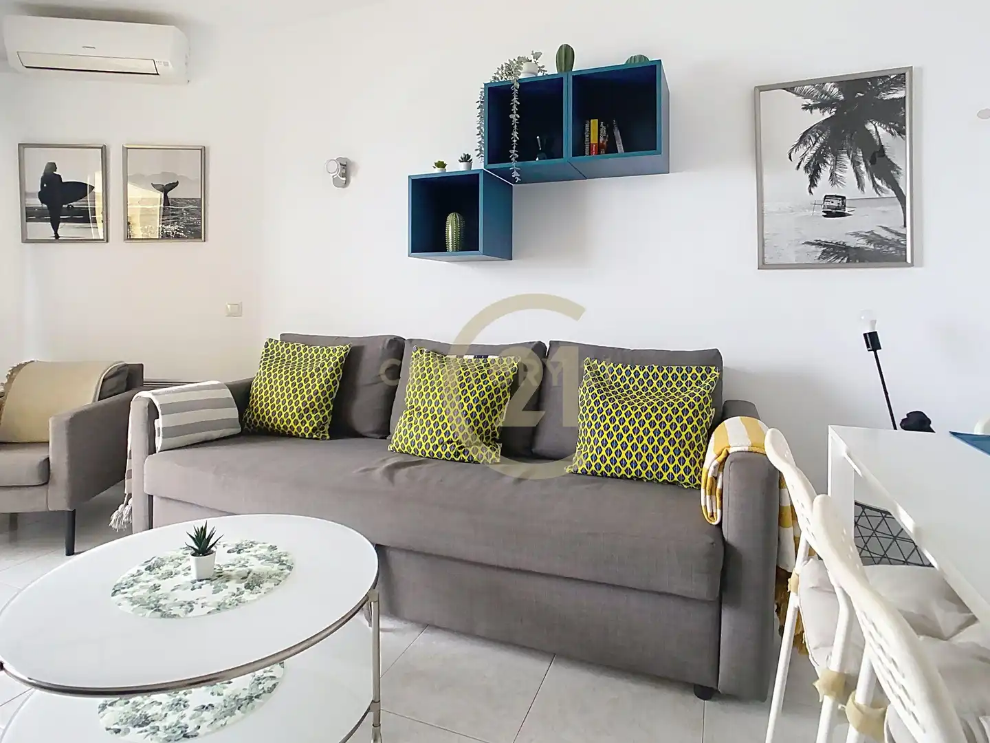Sala d'estar de Apartament en venda en Benalmádena amb Aire condicionat