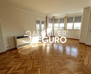 Flat to rent in  Madrid Capital  with Air Conditioner and Heating