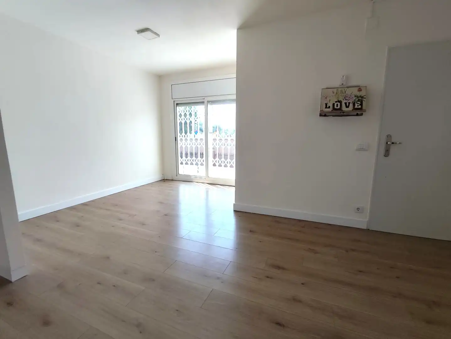 Living room of Houses for rent in Viladecavalls  with Air Conditioner, Heating and Parquet flooring
