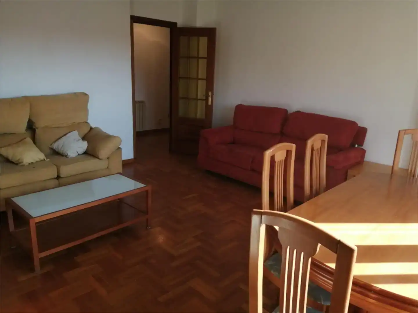 Sala de estar de Piso de alquiler en Astorga con Parquet, Trastero y Amueblado