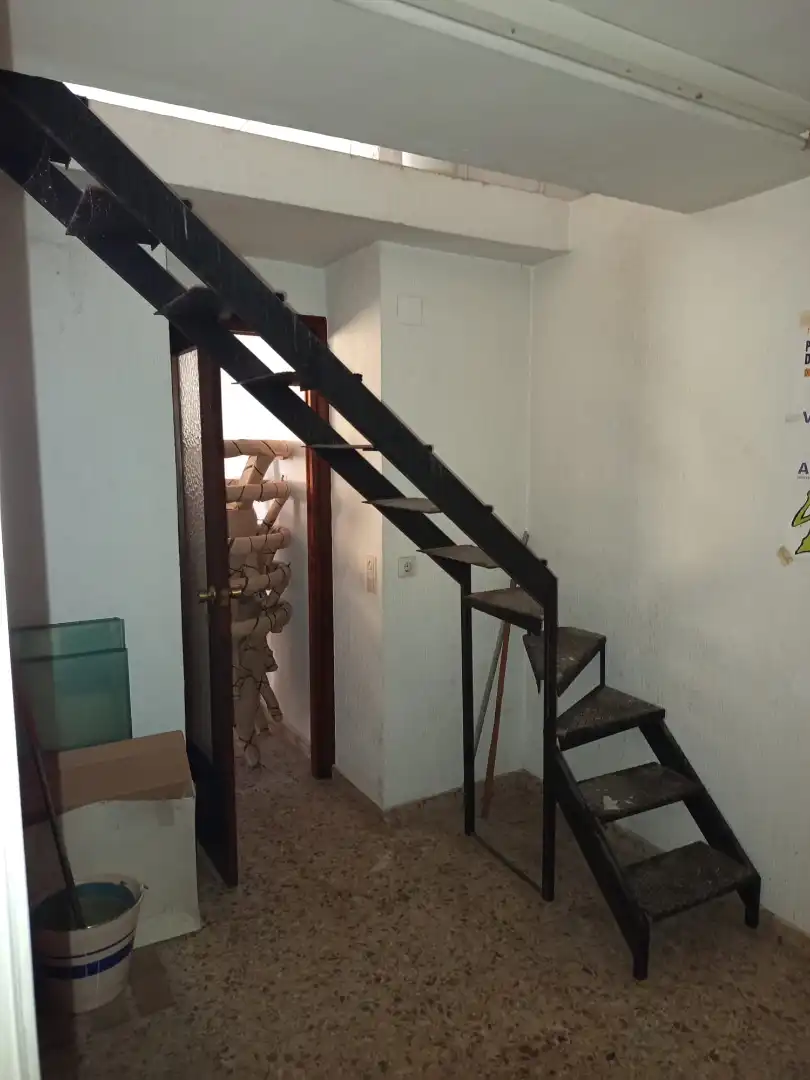 Commercial properties for sale in Gata