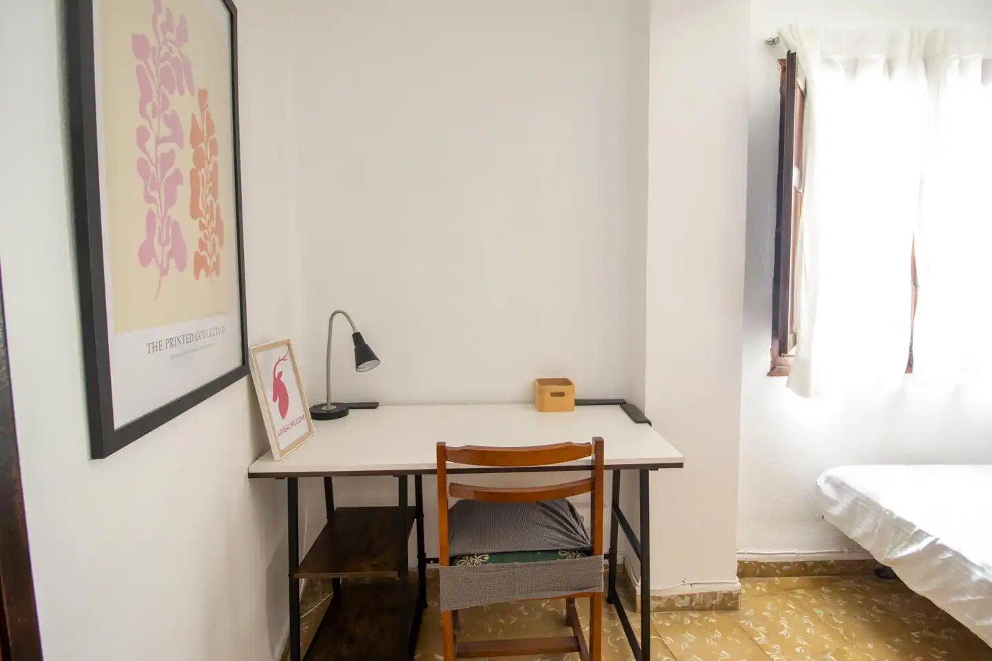 Bedroom of Flat for rent in Valencia  with Terrace and Furnished