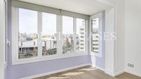 Bedroom of Flat for sale in  Barcelona Capital  with Heating, Oven and Alarm