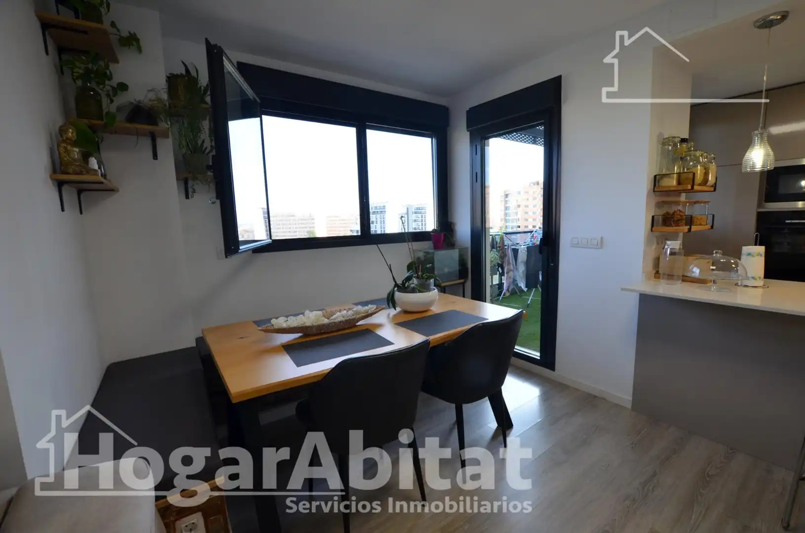 Cocina de Piso en venta en Alicante / Alacant con Aire acondicionado, Calefacción y Jardín privado