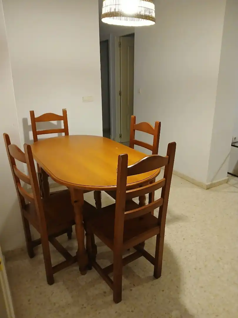 Esszimmer von Erdgeschoss zur Miete in Sanlúcar de Barrameda mit Terrasse, Schwimmbad und Balkon