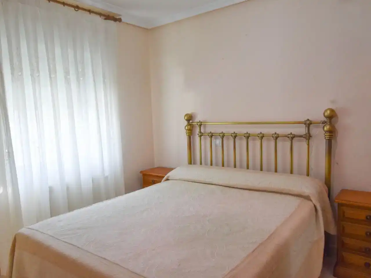 Bedroom of Flat for sale in Alovera