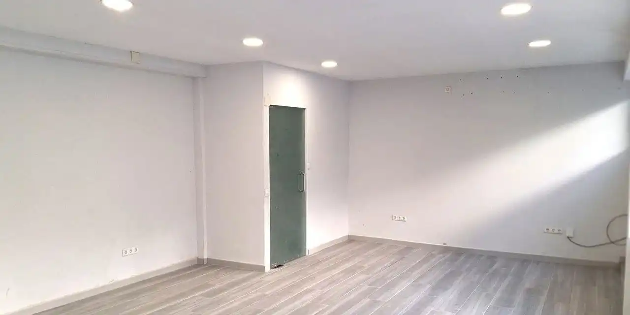 Local comercial en venda a Parque Ondarreta - Urtinsa, imagen 3