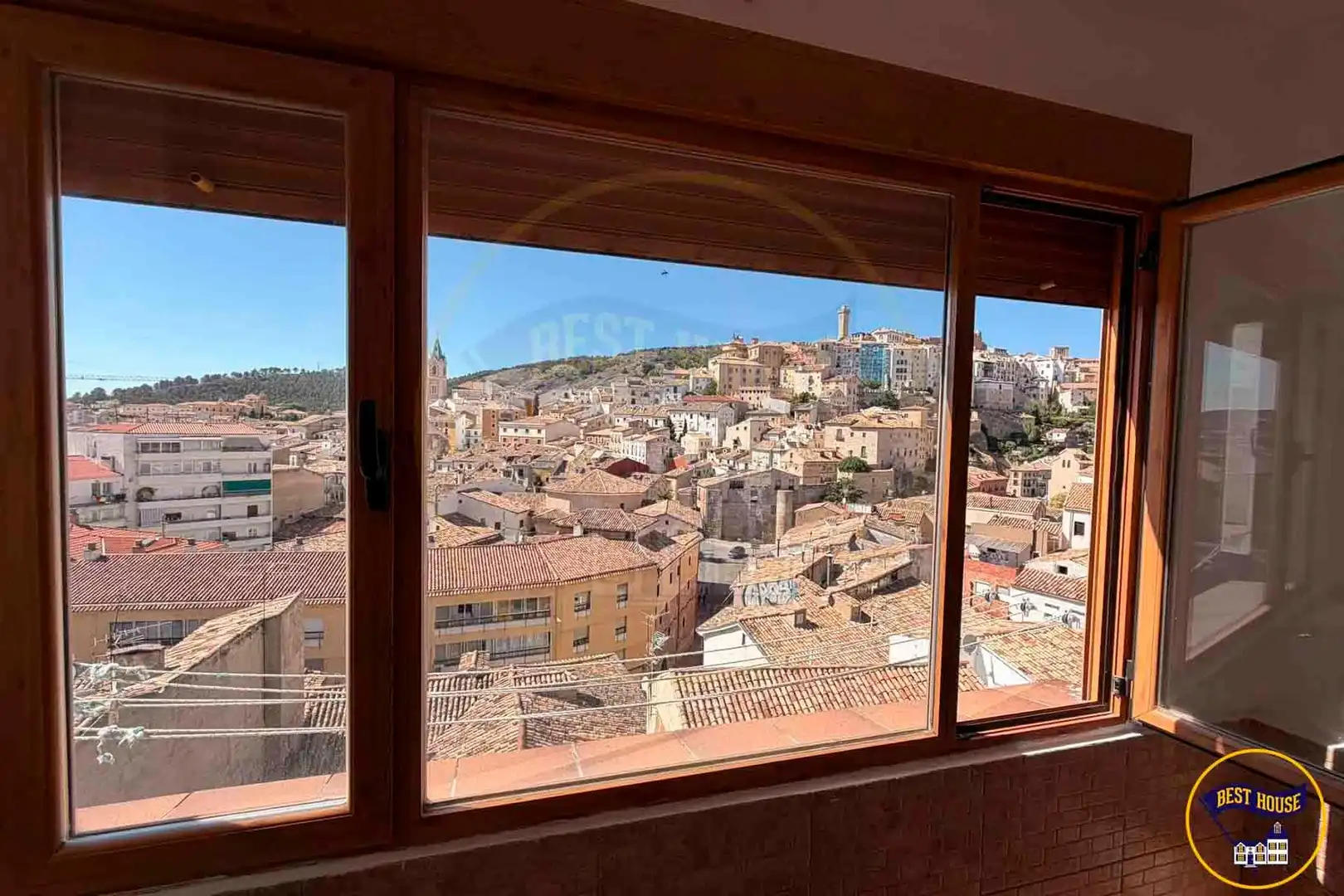 Vista exterior de Casa o xalet en venda en Cuenca amb Calefacció