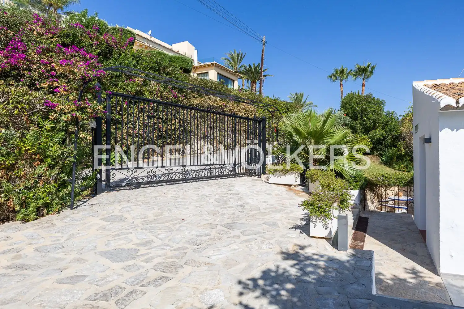Vista exterior de Casa o xalet en venda en Jávea / Xàbia amb Aire condicionat, Calefacció i Jardí privat