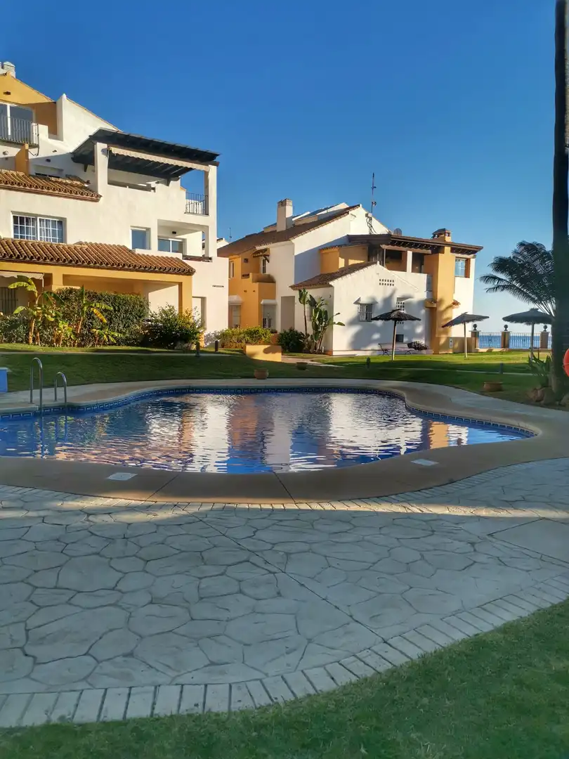 Piscina de Piso de alquiler en Marbella con Aire acondicionado, Terraza y Amueblado