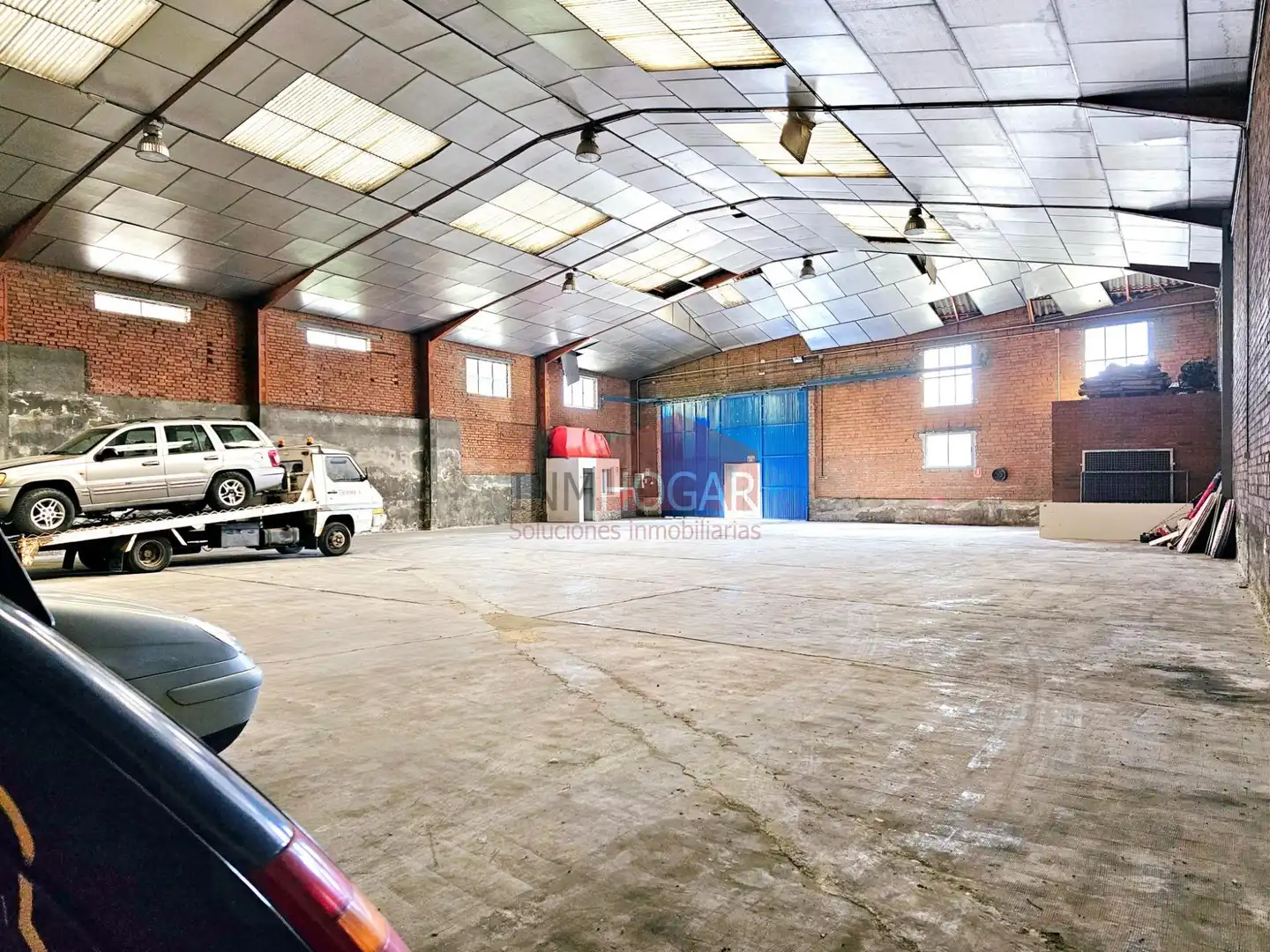 Nau industrial en venda en Burgohondo