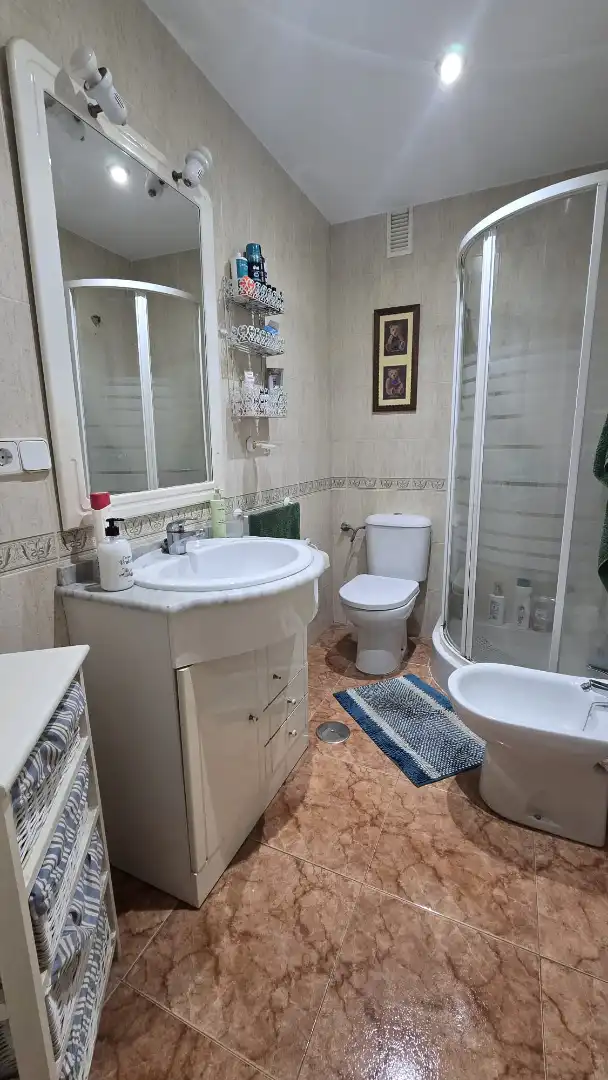 Bathroom of Detached homes for sale in Úbeda  with Air Conditioner, Heating and Private garden