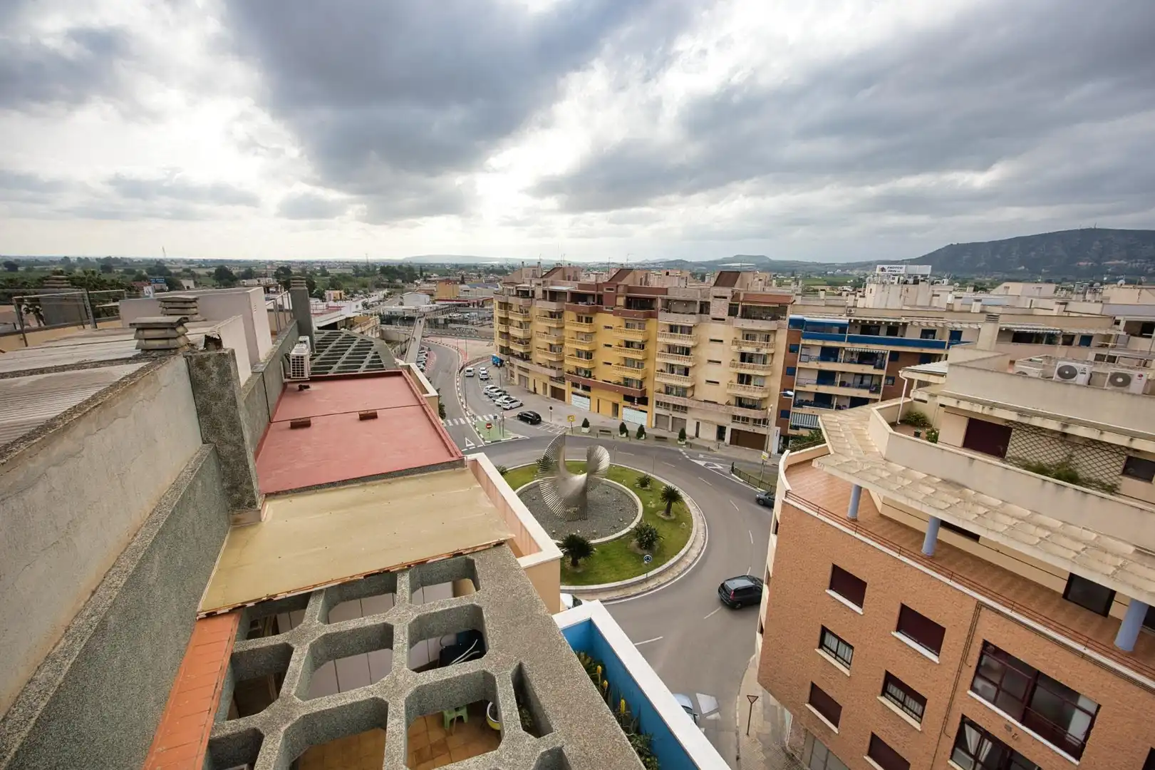 Vista exterior de Piso en venta en Orihuela con Aire acondicionado, Terraza y Trastero