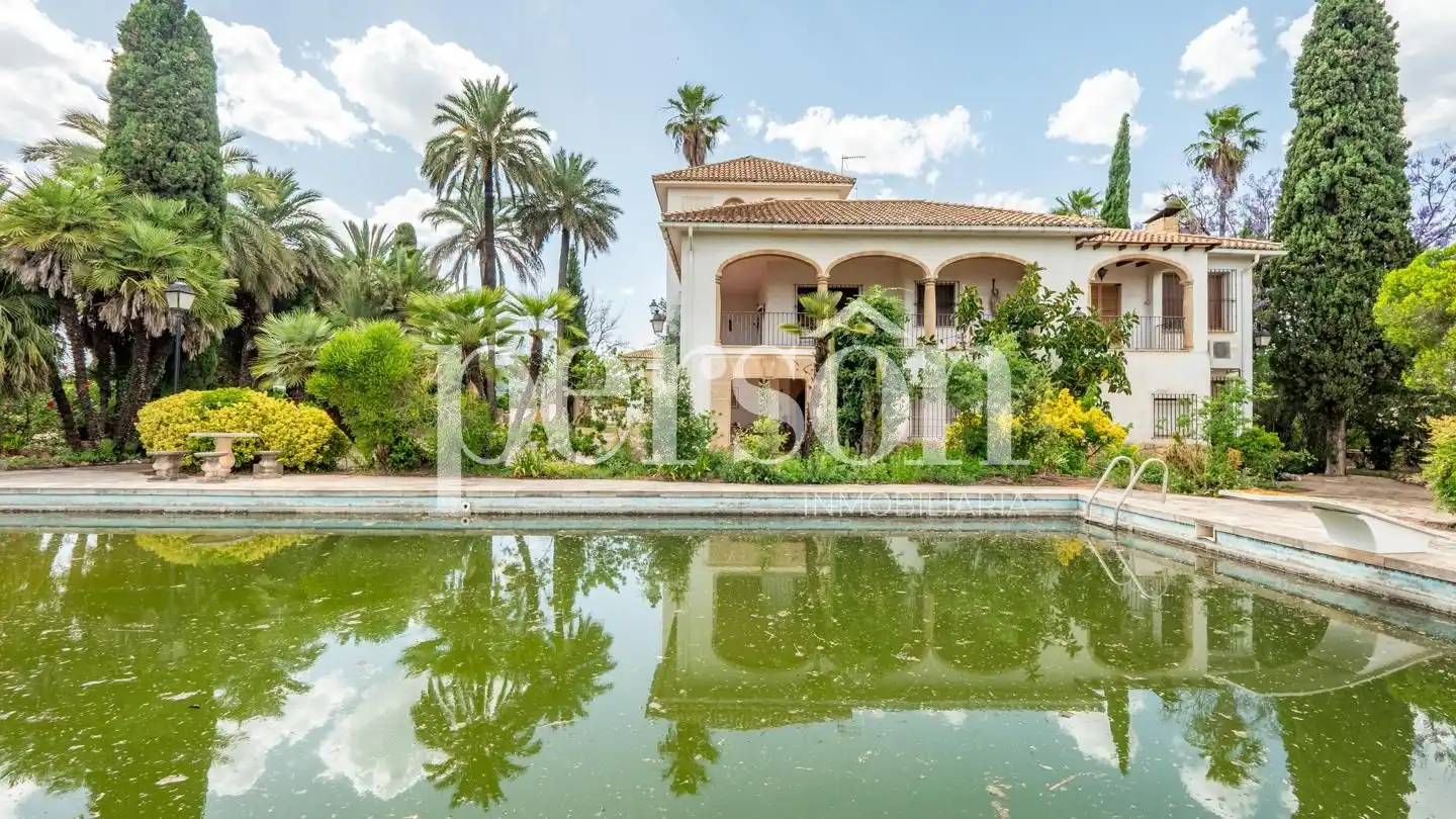 Villa con terrazza in vendita a Canals, imagen 4