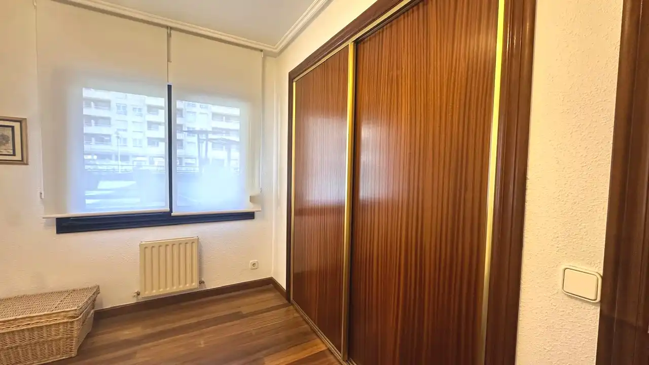 Habitación de Piso en venta en Castro-Urdiales con Calefacción, Trastero y Amueblado