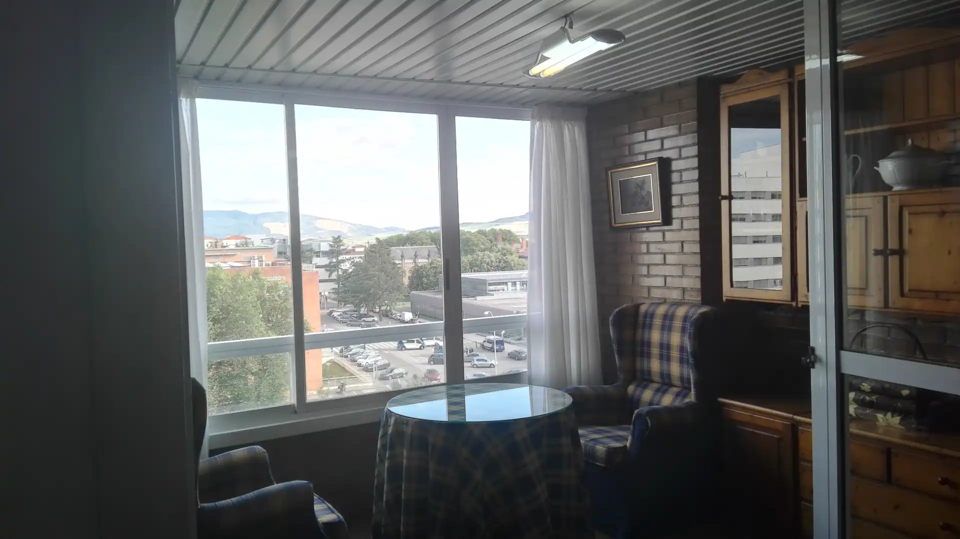 Piso de alquiler en  Pamplona / Iruña con Calefacción, Parquet y Terraza
