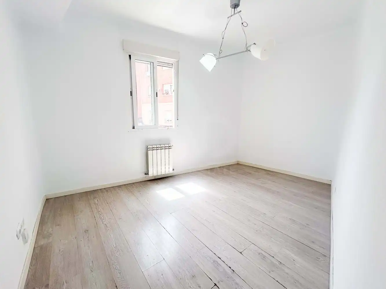 Habitación de Piso en venta en  Madrid Capital con Calefacción