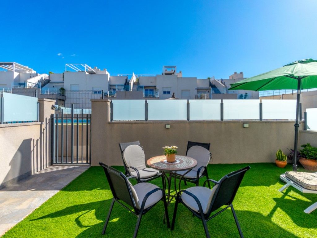 Terrace of Apartment for sale in Torrevieja  with Air Conditioner, Private garden and Terrace