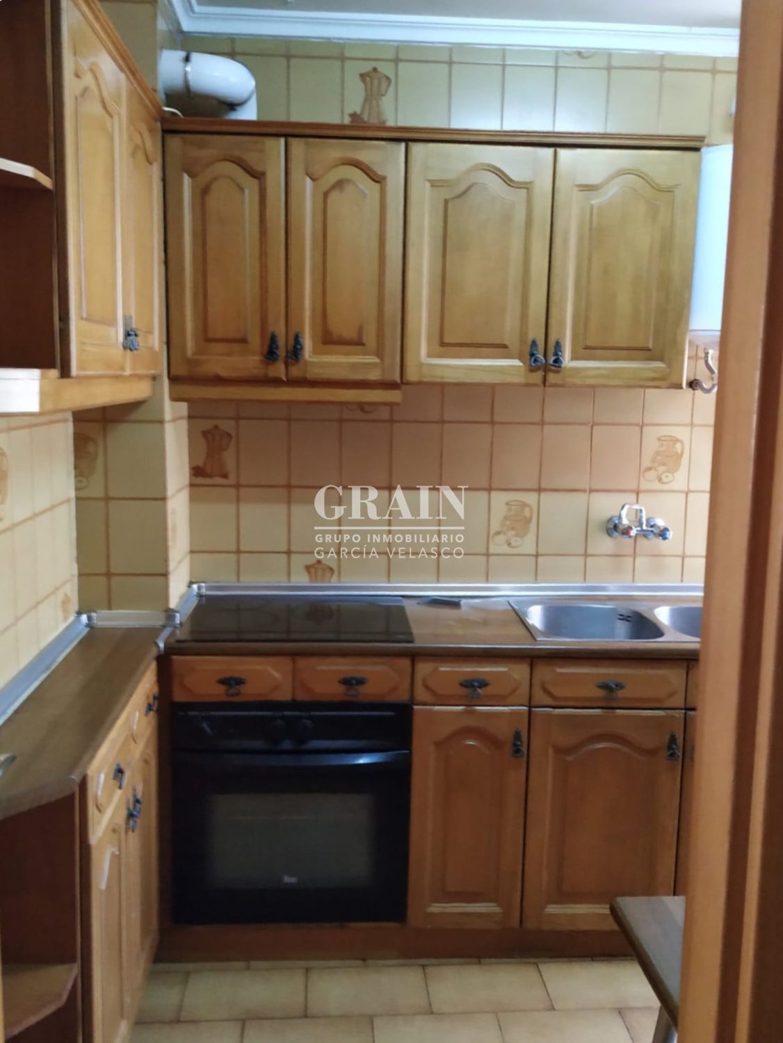 Kitchen of Flat for sale in  Albacete Capital  with Heating, Terrace and Balcony