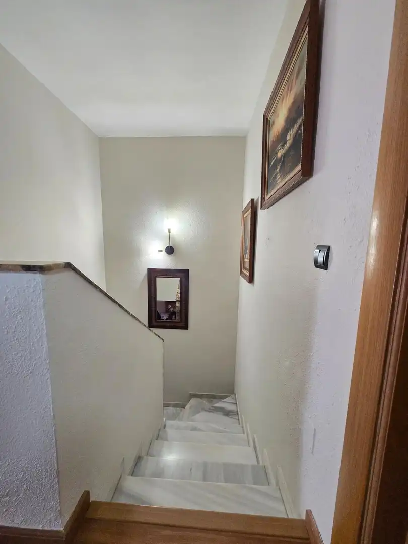 Casa adosada en venda en Alhaurín de la Torre amb Aire condicionat, Terrassa i Piscina comunitària