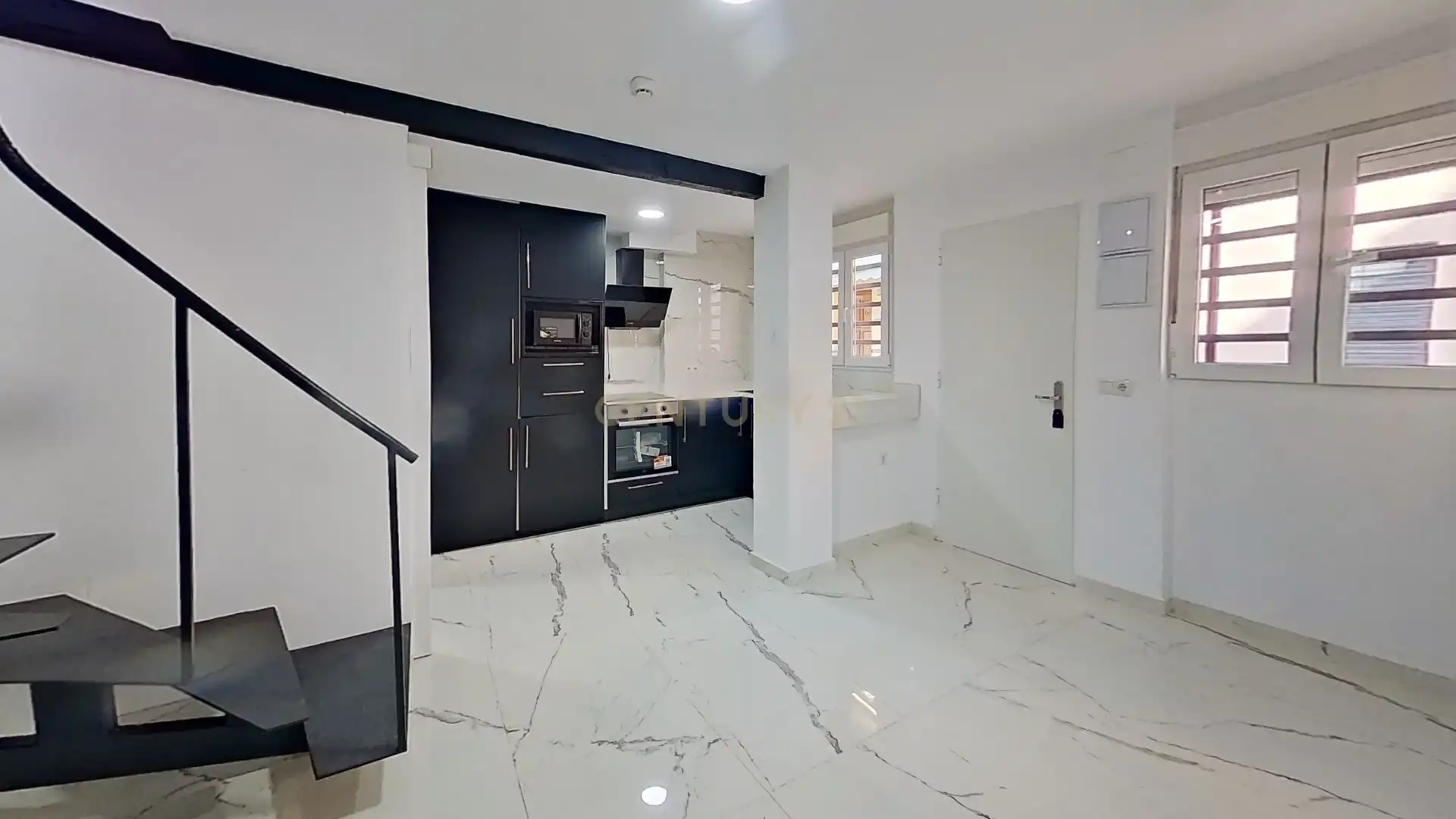 Cuina de Apartament en venda en Málaga amb Aire condicionat, Rentadora i Microones