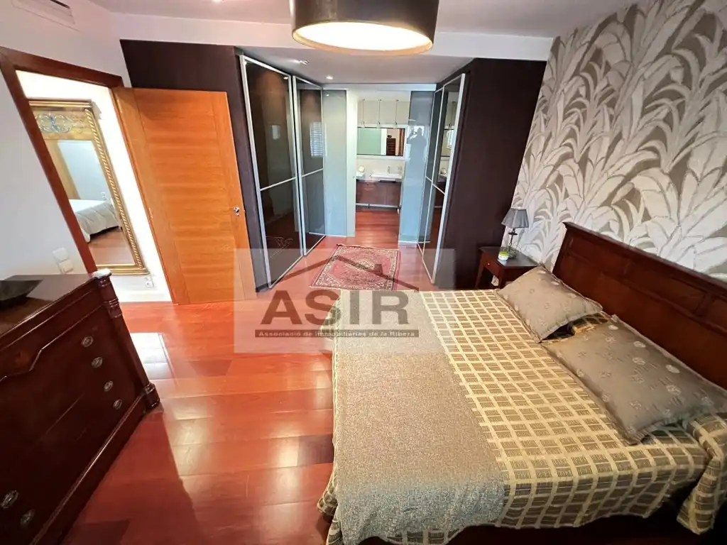 Flat for rent in Plaza Major, Centre