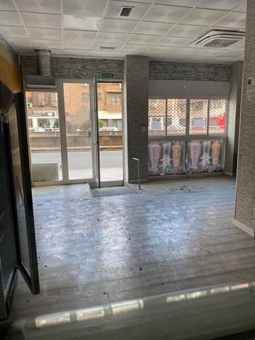 Local comercial en Alquiler en Arenal - Museo