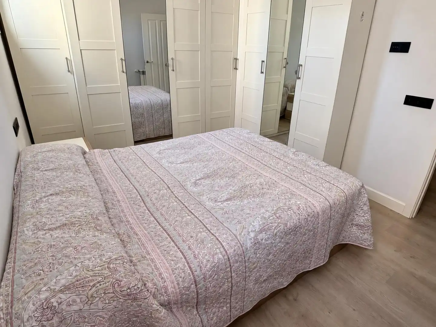 Habitación de Piso en venta en Madrid con Aire acondicionado y Calefacción
