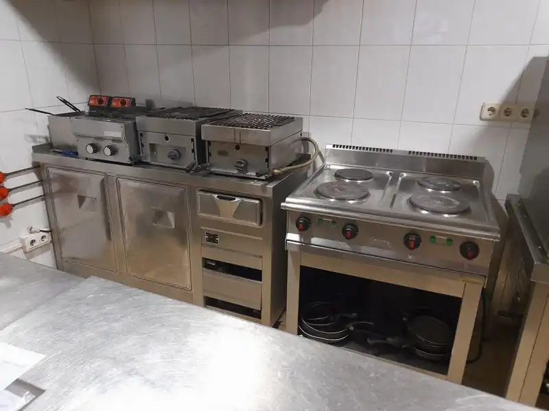 Cuina de Local de lloguer en La Vall d'en Bas