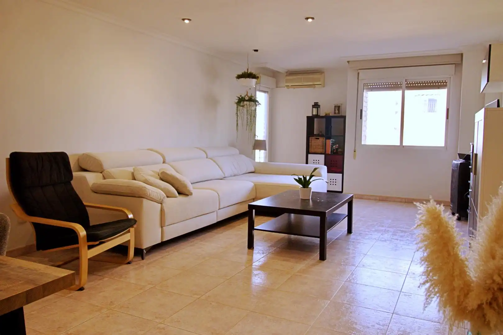 Sala de estar de Ático de alquiler en Elche / Elx con Balcón